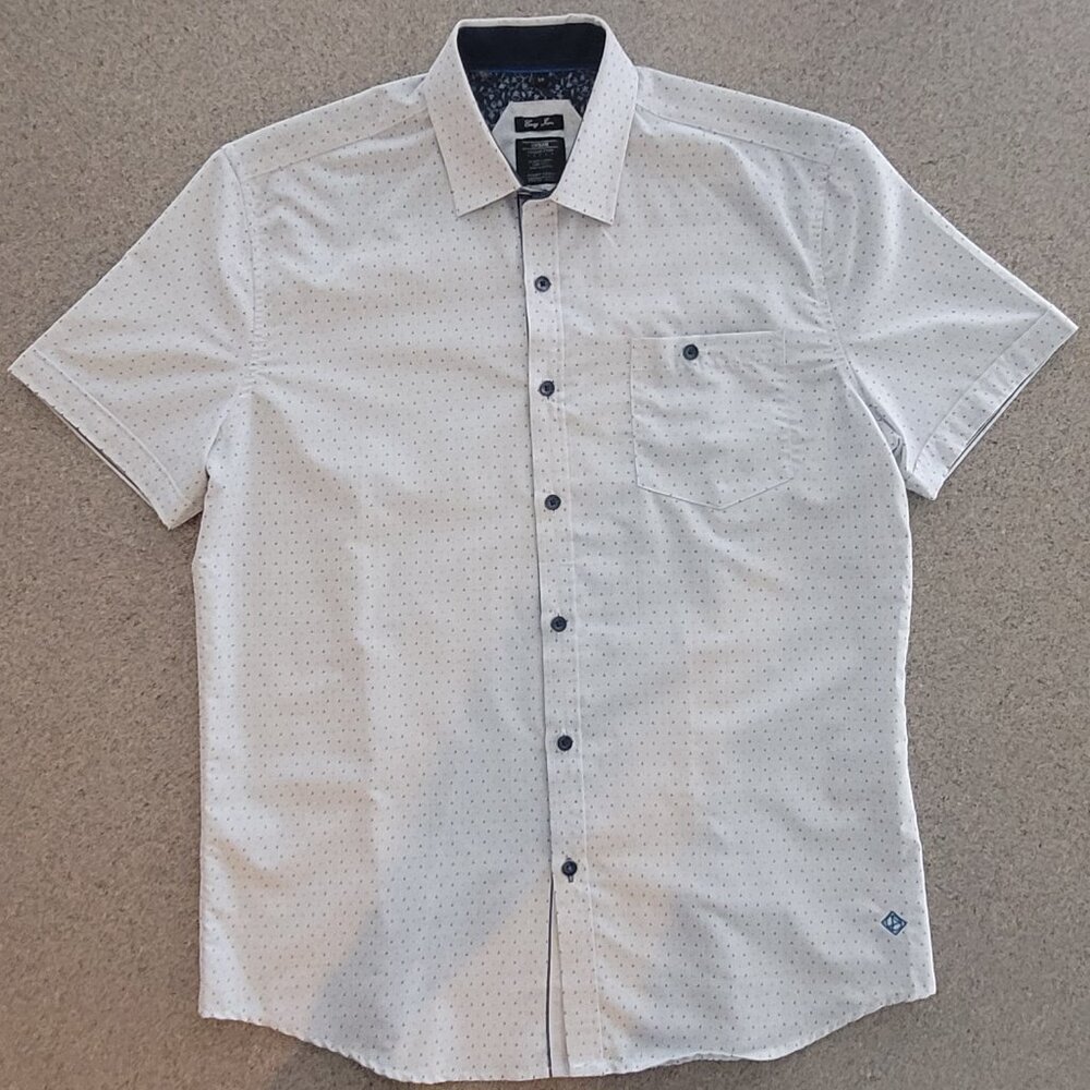 Point Zero Men's Short Sleeve Button Down